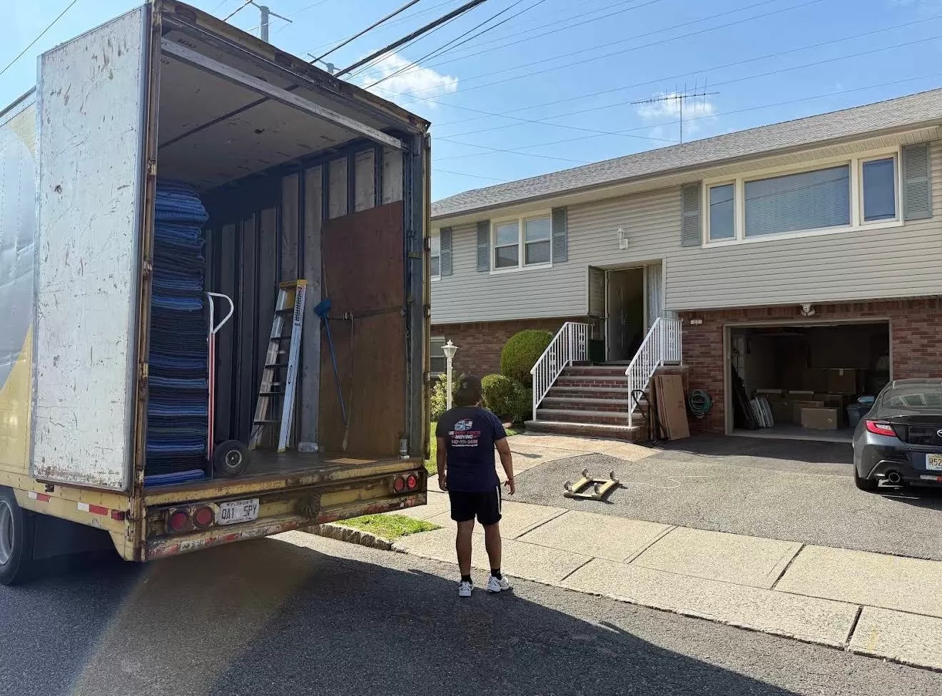 Moving Day Survival Guide: Hour-by-Hour Breakdown